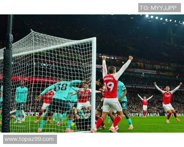 中超激战:那不勒斯大胜阿森纳乌龙球引发转会热议