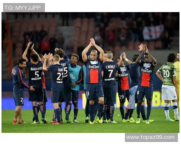 西甲焦点战平局引发红牌风波巴黎圣日耳曼与那不勒斯激战全场